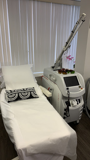 Explore chameleon tattoo ideas, creative tattoo ideas in Glen Burnie, available at MD Laser Tattoo Removal Baltimore