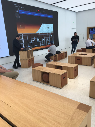 Computer Store «Apple St. Johns Town Center», reviews and photos, 4835 River City Dr, Jacksonville, FL 32246, USA