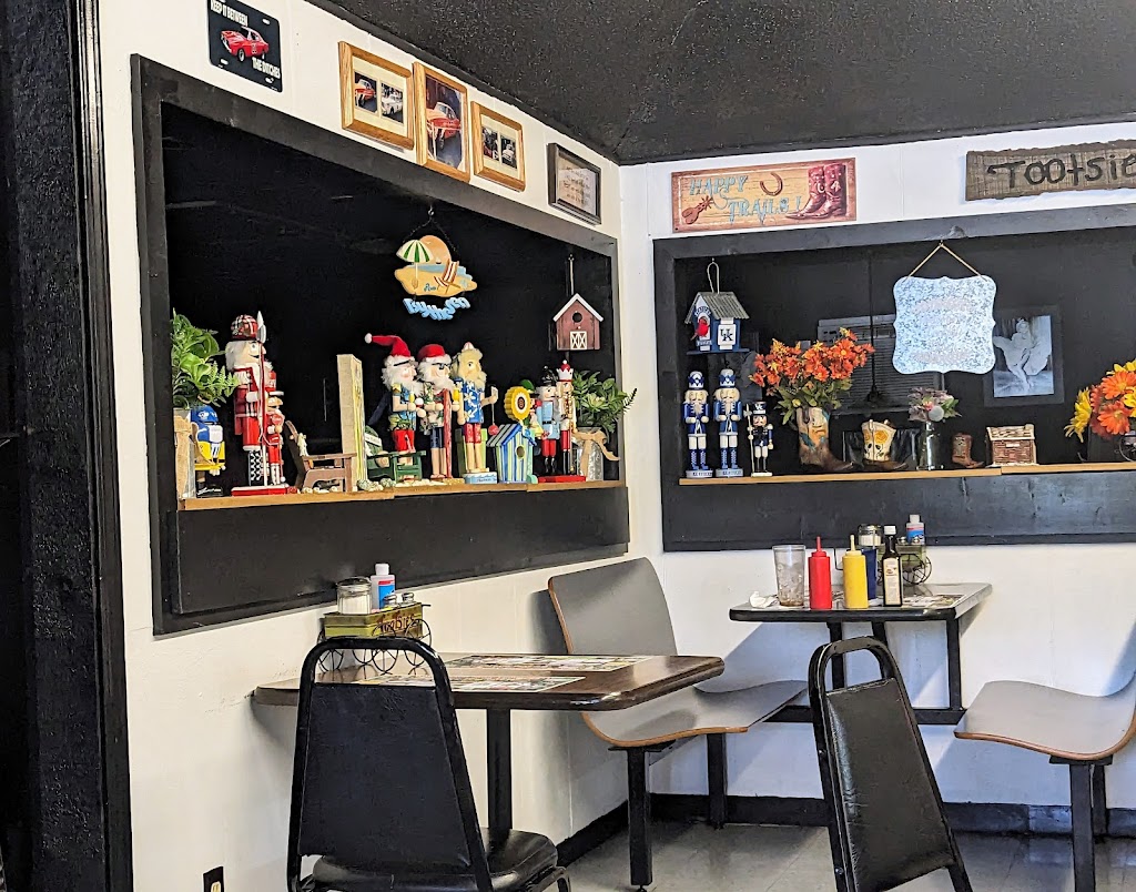 Tootsie's Diner 42442