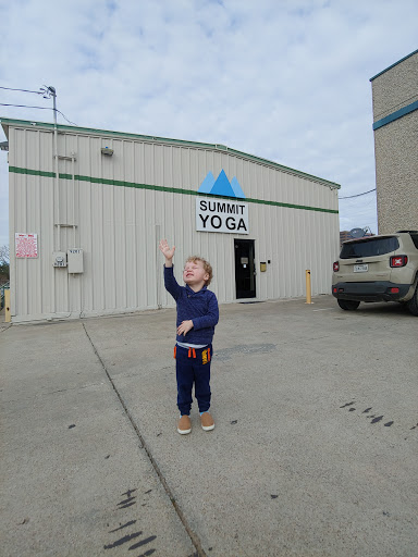 Yoga Studio «Summit Climbing, Yoga & Fitness», reviews and photos, 9201 Forest Ln, Dallas, TX 75243, USA