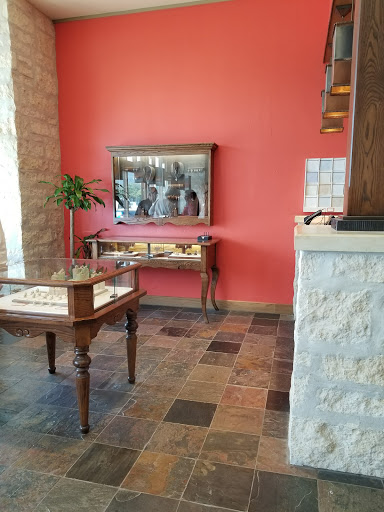 Jewelry Store «James Avery Jewelry», reviews and photos, 7529 N Loop 1604 E #102, Live Oak, TX 78233, USA