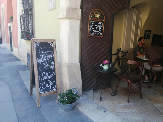 Walzer Café - Budapest