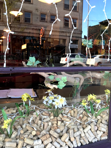 Wine Store «City Cellars Fine Wines‎», reviews and photos, 1710 N 45th St #1, Seattle, WA 98103, USA