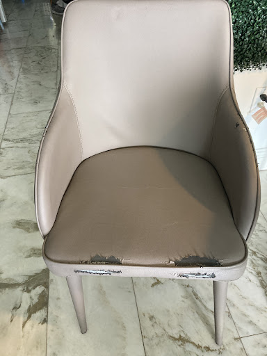 Furniture Store «Modern Furniture Store Fort Lauderdale Modani», reviews and photos, 3661 N Federal Hwy, Fort Lauderdale, FL 33308, USA