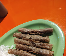 Taquitos Dorados LULU photo
