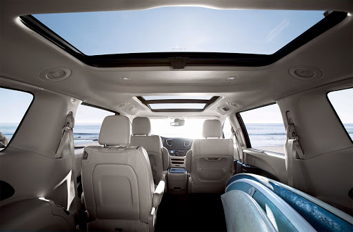 Jeep Dealer «Dulles Chrysler Jeep Dodge Ram Viper», reviews and photos, 109 Catoctin Cir SE, Leesburg, VA 20175, USA