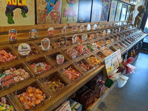 Candy Store «Rocket Fizz Valencia», reviews and photos, 24300 Town Center Dr #103, Valencia, CA 91355, USA