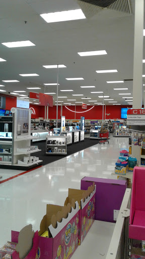 Department Store «Target», reviews and photos, 13301 Gateway Center Dr, Gainesville, VA 20155, USA