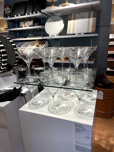 Furniture Store «Crate and Barrel», reviews and photos, 21710 Hawthorne Blvd, Torrance, CA 90503, USA