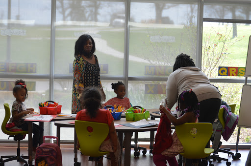 Community Center «Southeast Community Center», reviews and photos, 4201 E 63rd St, Kansas City, MO 64130, USA