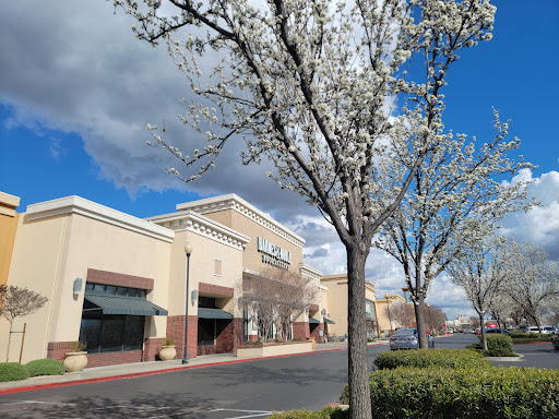 Book Store «Barnes & Noble», reviews and photos, 3561 N Freeway Blvd, Sacramento, CA 95834, USA