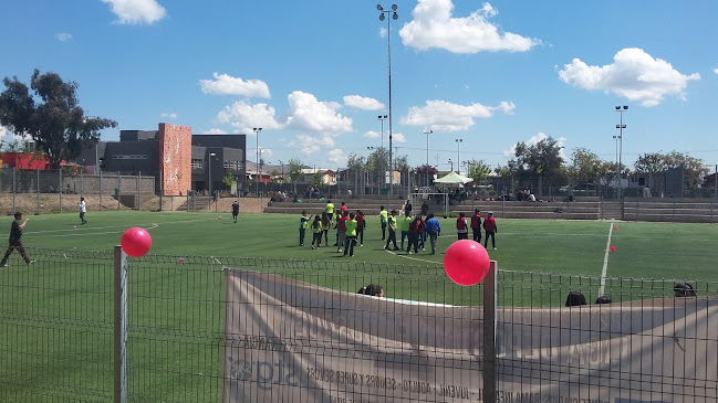 Opiniones de Complejo Deportivo Carlos Abarca en El Bosque - Campo de fútbol