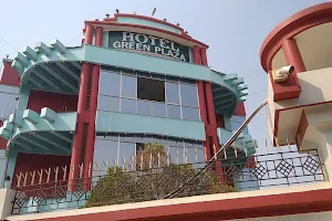 Hotel Green Plaza image