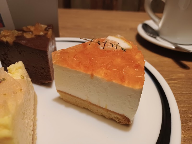 Cheese Cake SPECIALTY SHOP . Matsumoto