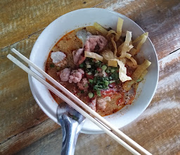 ก๋วยเตี๋ยวปลาตาอ๋อย photo