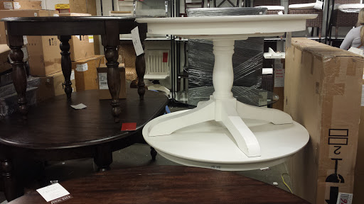 Outlet Store «Pottery Barn Outlet», reviews and photos, 800 GA-400, Dawsonville, GA 30534, USA