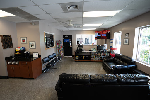 Car Wash «Platinum Car Wash & Oil», reviews and photos, 97 Waterbury Rd, Prospect, CT 06712, USA