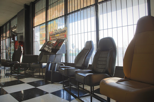 Truck Accessories Store «4 Wheel Parts - Fresno», reviews and photos, 4326 N Blackstone Ave, Fresno, CA 93726, USA