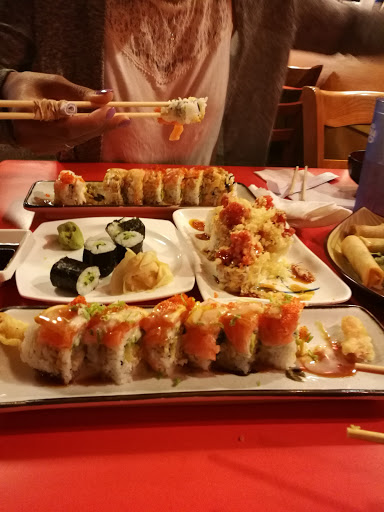 Shopping Mall «Pelton Shopping Center», reviews and photos, 110 Pelton Center Way, San Leandro, CA 94577, USA