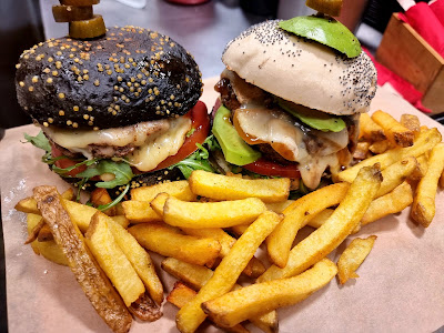 West Food à Bourg-la-Reine