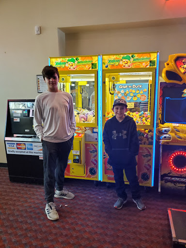 Movie Theater «Carrollton 10 Cinemas», reviews and photos, 1135 Bankhead Hwy, Carrollton, GA 30116, USA