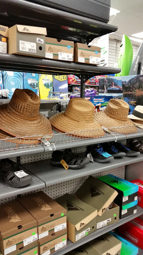 Sporting Goods Store «Big 5 Sporting Goods - Watsonville», reviews and photos, 1083 S Green Valley Rd, Watsonville, CA 95076, USA