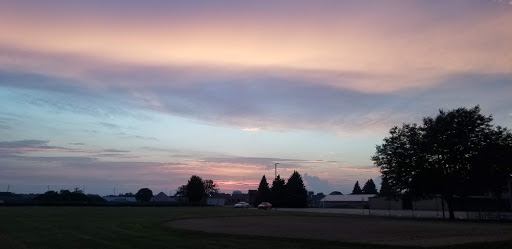 Recreation Center «Des Plaines Park District Administrative & Leisure Center», reviews and photos, 2222 Birch St, Des Plaines, IL 60018, USA