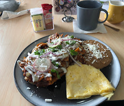 Breggfast restaurante photo