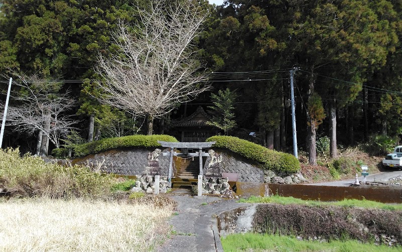 聖神社