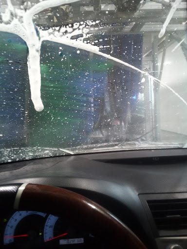 Car Wash «Jet Brite Car Wash», reviews and photos, 1427 N Farnsworth Ave, Aurora, IL 60505, USA
