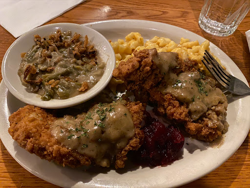 American Restaurant «Cracker Barrel Old Country Store», reviews and photos, 4700 Portsmouth Blvd, Chesapeake, VA 23321, USA