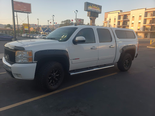 Used Car Dealer «Sunburst Auto Sales Center», reviews and photos, 1780 S State St, Salt Lake City, UT 84115, USA