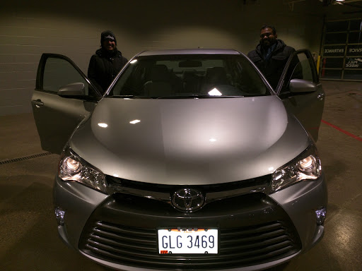 Toyota Dealer «Voss Toyota», reviews and photos, 2110 Heller Dr, Dayton, OH 45434, USA