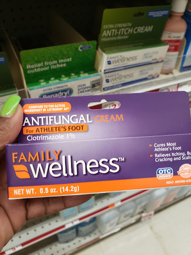 Supermarket «Neighbors Food Market», reviews and photos, 6041 W Sunrise Blvd, Sunrise, FL 33313, USA