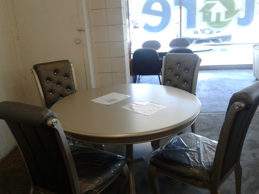 Thrift Store «Pomona Valley Habitat For Humanity ReStore», reviews and photos, 4609 Holt Blvd, Montclair, CA 91763, USA