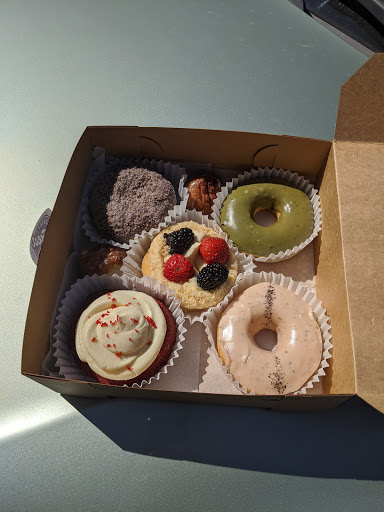 Donut Shop «Earnest Donuts», reviews and photos, 4740 TX-121 #700, Lewisville, TX 75056, USA