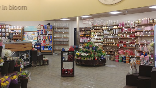 Grocery Store «Safeway», reviews and photos, 3275 W Colorado Ave, Colorado Springs, CO 80904, USA