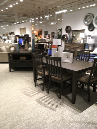 Furniture Store «Ashley HomeStore», reviews and photos, 6560 20th St, Vero Beach, FL 32966, USA