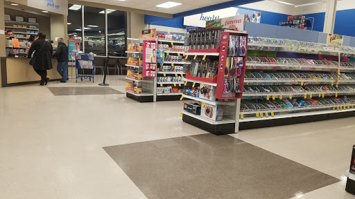 Grocery Store «Meijer», reviews and photos, 13000 Middlebelt Rd, Livonia, MI 48150, USA