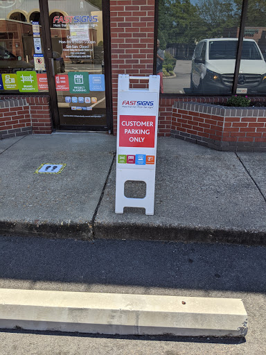 Sign Shop «FASTSIGNS», reviews and photos, 2000 Colonial Ave #5, Norfolk, VA 23517, USA