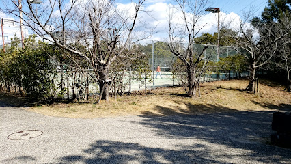 兜谷公園テニスコート、グラウンド