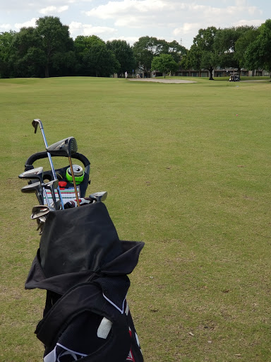 Golf Course «Sharpstown Country Club», reviews and photos, 6600 Harbor Town Dr, Houston, TX 77036, USA