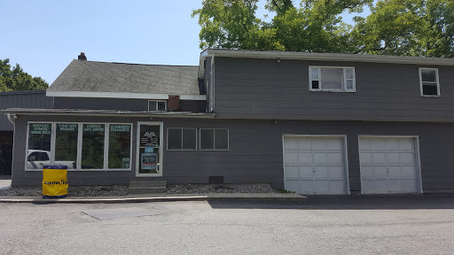 Tire Shop «Tire King Tire & Auto Repair», reviews and photos, 206 Old Hopewell Rd, Wappingers Falls, NY 12590, USA