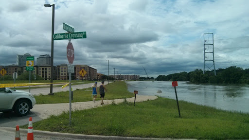 Park «California Crossing Park», reviews and photos, 5198 Riverside Dr, Irving, TX 75039, USA