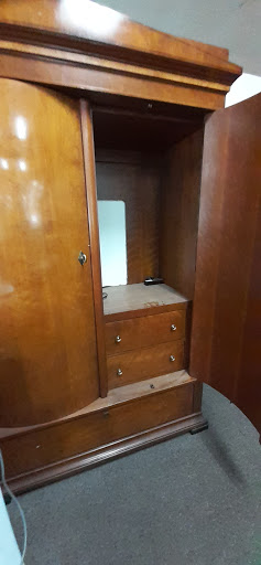 Furniture Store «THE FURNITURE BIZ», reviews and photos, 9513 E Washington St, Indianapolis, IN 46229, USA