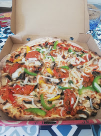 Plats et boissons du Pizzeria L'ile aux pizzas - Tours - n°3