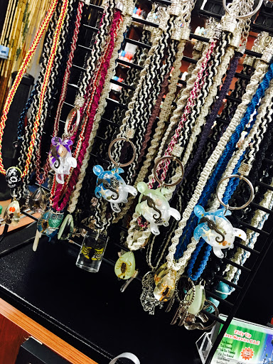 Tobacco Shop «In The Cut Smoke Shop», reviews and photos, 1424 N 32nd St, Phoenix, AZ 85008, USA