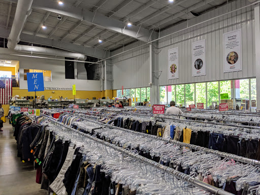 Thrift Store «Durham Rescue Mission Thrift Stores», reviews and photos, 10701 Glenwood Ave, Raleigh, NC 27617, USA