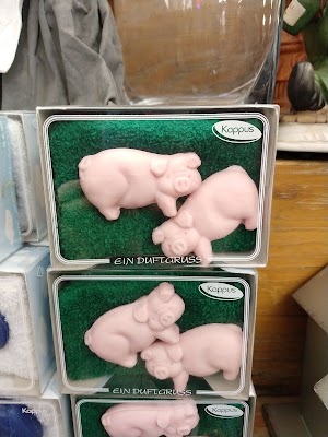Raynham Flea Market - photo 62