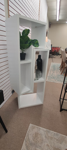 Furniture Store «BT Furnishings», reviews and photos, 4350 Gannon Ln, Dallas, TX 75237, USA